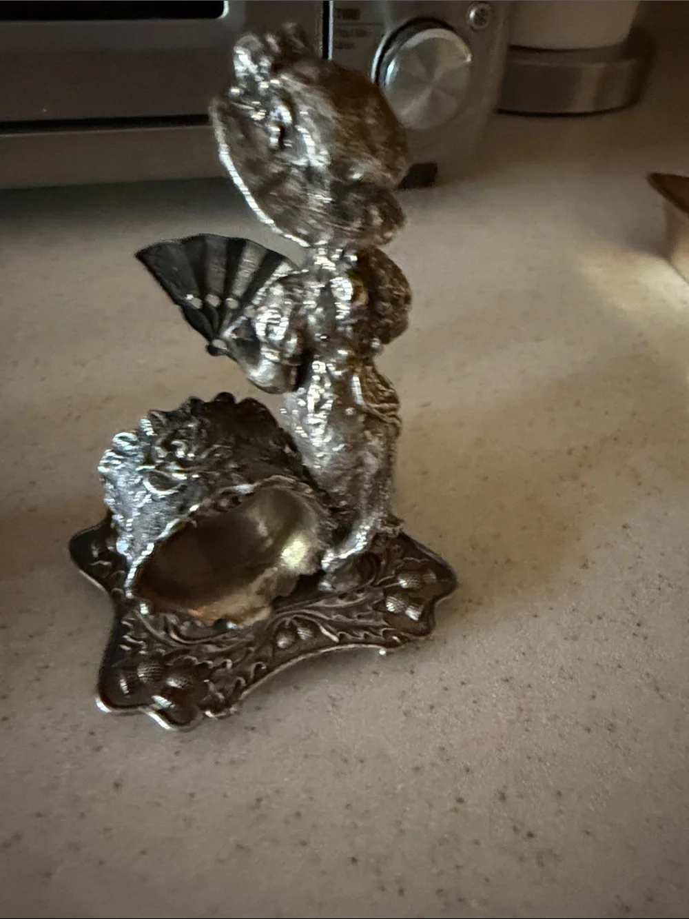 Antique-Style Silver Decorative Napkin Rings Set